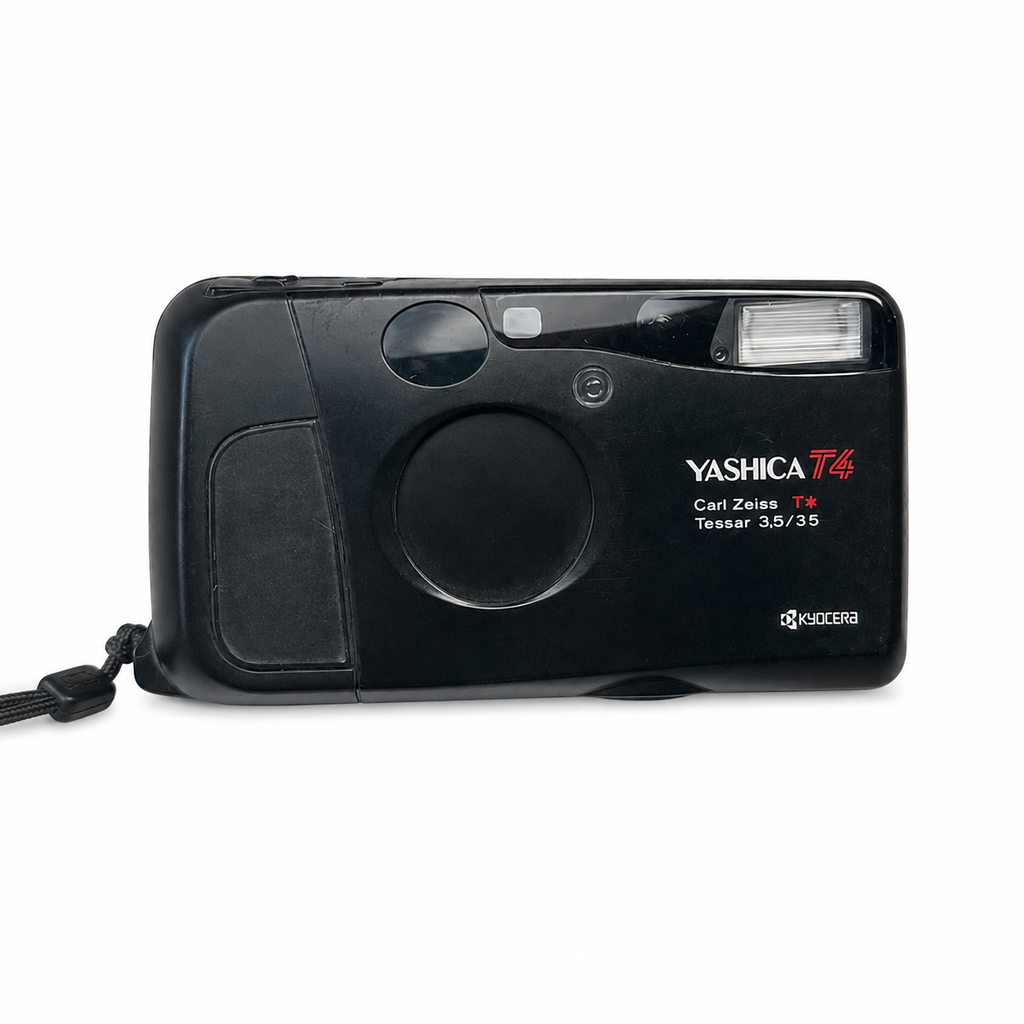 Yashica T4